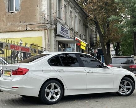 Белый БМВ 3 Серия, объемом двигателя 2 л и пробегом 219 тыс. км за 11000 $, фото 6 на Automoto.ua