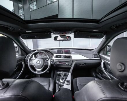 Белый БМВ 3 Серия, объемом двигателя 2 л и пробегом 172 тыс. км за 17200 $, фото 5 на Automoto.ua