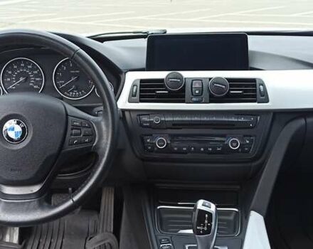 Білий БМВ 3 Серія, об'ємом двигуна 2 л та пробігом 155 тис. км за 15000 $, фото 11 на Automoto.ua