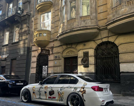 Белый БМВ 3 Серия, объемом двигателя 2 л и пробегом 222 тыс. км за 15000 $, фото 2 на Automoto.ua