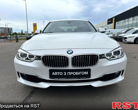 Белый БМВ 3 Серия, объемом двигателя 3 л и пробегом 217 тыс. км за 13800 $, фото 1 на Automoto.ua
