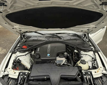 Білий БМВ 3 Серія, об'ємом двигуна 2 л та пробігом 198 тис. км за 12499 $, фото 6 на Automoto.ua