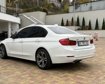 БМВ 3 Серія 2013 у Києві на Automoto.ua Білий БМВ 3 Серія, об'ємом двигуна 2 л та пробігом 200 тис. км за 9900 $, фото 6 на Automoto.ua