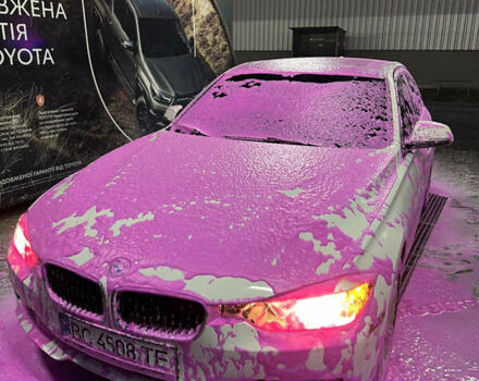 БМВ 3 Серия 2013 в Львове на Automoto.ua Белый БМВ 3 Серия, объемом двигателя 2 л и пробегом 149 тыс. км за 13600 $, фото 3 на Automoto.ua