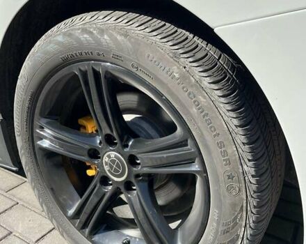 Белый БМВ 3 Серия, объемом двигателя 2 л и пробегом 115 тыс. км за 16000 $, фото 14 на Automoto.ua