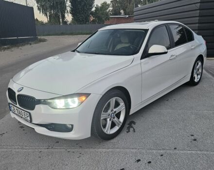 Белый БМВ 3 Серия, объемом двигателя 2 л и пробегом 216 тыс. км за 13000 $, фото 1 на Automoto.ua