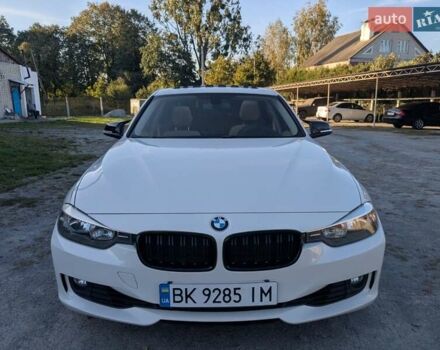Белый БМВ 3 Серия, объемом двигателя 2 л и пробегом 240 тыс. км за 12500 $, фото 18 на Automoto.ua