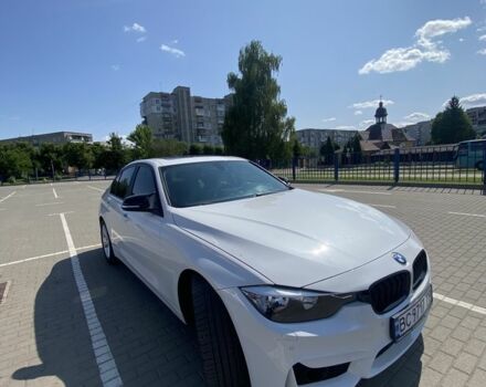 Белый БМВ 3 Серия, объемом двигателя 2 л и пробегом 170 тыс. км за 13500 $, фото 9 на Automoto.ua