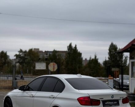 Білий БМВ 3 Серія, об'ємом двигуна 2 л та пробігом 248 тис. км за 11500 $, фото 1 на Automoto.ua