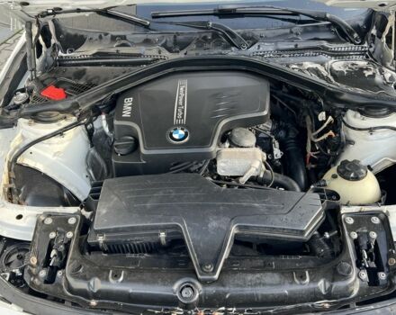 Белый БМВ 3 Серия, объемом двигателя 2 л и пробегом 217 тыс. км за 9900 $, фото 19 на Automoto.ua