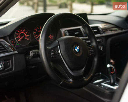 Белый БМВ 3 Серия, объемом двигателя 2 л и пробегом 140 тыс. км за 12500 $, фото 9 на Automoto.ua