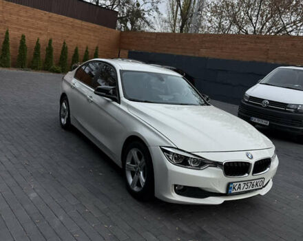 Білий БМВ 3 Серія, об'ємом двигуна 2 л та пробігом 110 тис. км за 11999 $, фото 13 на Automoto.ua