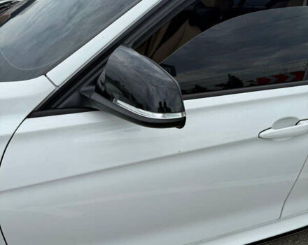 Білий БМВ 3 Серія, об'ємом двигуна 2 л та пробігом 210 тис. км за 25000 $, фото 4 на Automoto.ua