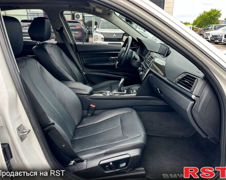 Белый БМВ 3 Серия, объемом двигателя 3 л и пробегом 217 тыс. км за 13800 $, фото 8 на Automoto.ua