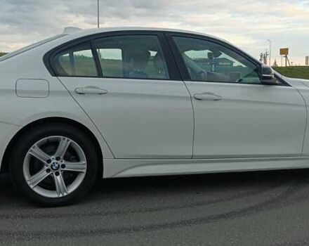 Білий БМВ 3 Серія, об'ємом двигуна 2 л та пробігом 189 тис. км за 15500 $, фото 19 на Automoto.ua