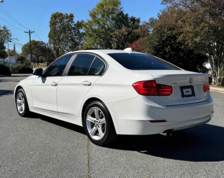 Белый БМВ 3 Серия, объемом двигателя 2 л и пробегом 90 тыс. км за 10100 $, фото 4 на Automoto.ua