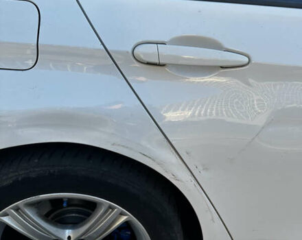 Білий БМВ 3 Серія, об'ємом двигуна 2 л та пробігом 194 тис. км за 10450 $, фото 11 на Automoto.ua