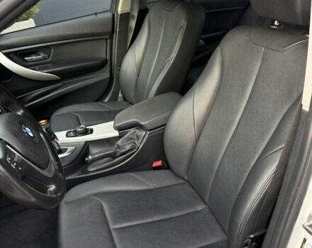 Білий БМВ 3 Серія, об'ємом двигуна 2 л та пробігом 110 тис. км за 11999 $, фото 14 на Automoto.ua