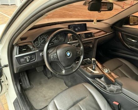 БМВ 3 Серія 2013 у Києві на Automoto.ua Білий БМВ 3 Серія, об'ємом двигуна 2 л та пробігом 200 тис. км за 9900 $, фото 14 на Automoto.ua