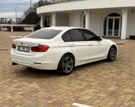 БМВ 3 Серія 2013 у Києві на Automoto.ua Білий БМВ 3 Серія, об'ємом двигуна 2 л та пробігом 200 тис. км за 9900 $, фото 5 на Automoto.ua