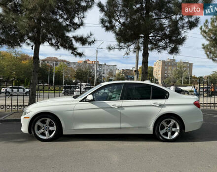 БМВ 3 Серия 2013 в Одессе на Automoto.ua Белый БМВ 3 Серия, объемом двигателя 2 л и пробегом 138 тыс. км за 10900 $, фото 5 на Automoto.ua