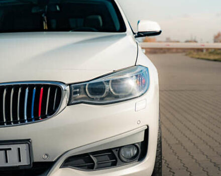 Білий БМВ 3 Серія, об'ємом двигуна 2 л та пробігом 229 тис. км за 17700 $, фото 1 на Automoto.ua