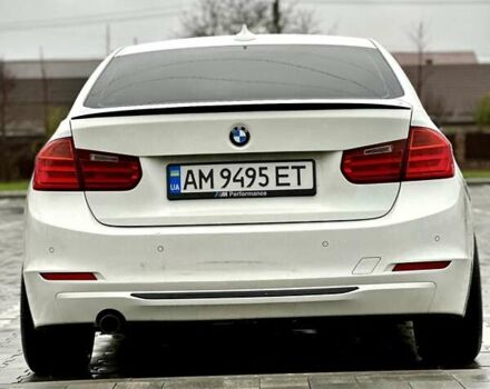 Білий БМВ 3 Серія, об'ємом двигуна 2 л та пробігом 330 тис. км за 13400 $, фото 11 на Automoto.ua