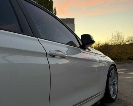 Белый БМВ 3 Серия, объемом двигателя 3 л и пробегом 184 тыс. км за 17000 $, фото 8 на Automoto.ua