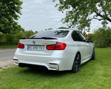 Белый БМВ 3 Серия, объемом двигателя 2 л и пробегом 144 тыс. км за 14999 $, фото 4 на Automoto.ua