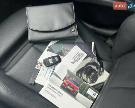 Білий БМВ 3 Серія, об'ємом двигуна 2 л та пробігом 188 тис. км за 13200 $, фото 22 на Automoto.ua