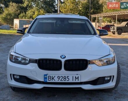 Белый БМВ 3 Серия, объемом двигателя 2 л и пробегом 240 тыс. км за 12500 $, фото 3 на Automoto.ua