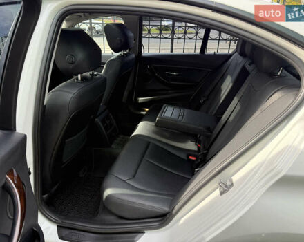 БМВ 3 Серия 2013 в Одессе на Automoto.ua Белый БМВ 3 Серия, объемом двигателя 2 л и пробегом 138 тыс. км за 10900 $, фото 14 на Automoto.ua