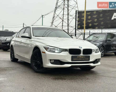Білий БМВ 3 Серія, об'ємом двигуна 2 л та пробігом 212 тис. км за 13900 $, фото 2 на Automoto.ua