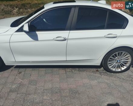 Белый БМВ 3 Серия, объемом двигателя 2 л и пробегом 219 тыс. км за 12500 $, фото 1 на Automoto.ua