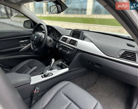 Белый БМВ 3 Серия, объемом двигателя 2 л и пробегом 110 тыс. км за 13300 $, фото 32 на Automoto.ua