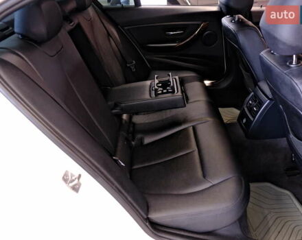 Белый БМВ 3 Серия, объемом двигателя 2 л и пробегом 245 тыс. км за 14500 $, фото 38 на Automoto.ua