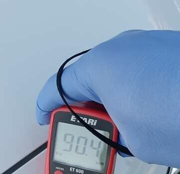 Білий БМВ 3 Серія, об'ємом двигуна 2 л та пробігом 189 тис. км за 15500 $, фото 90 на Automoto.ua