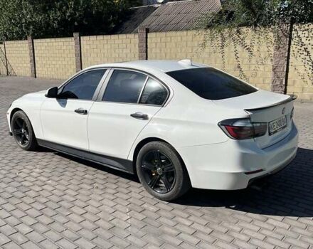 Белый БМВ 3 Серия, объемом двигателя 2 л и пробегом 115 тыс. км за 16000 $, фото 6 на Automoto.ua