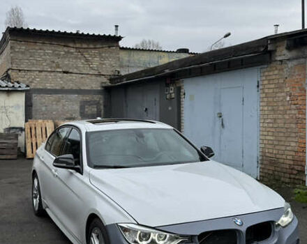 Білий БМВ 3 Серія, об'ємом двигуна 2 л та пробігом 198 тис. км за 12499 $, фото 1 на Automoto.ua