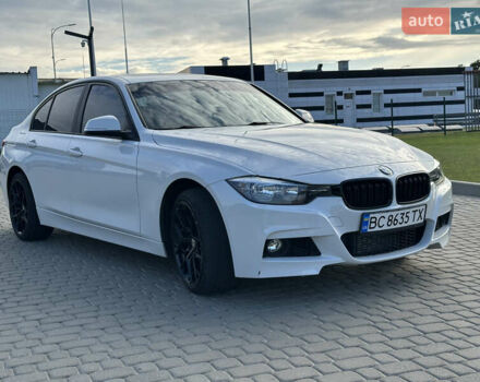 Белый БМВ 3 Серия, объемом двигателя 2 л и пробегом 114 тыс. км за 15700 $, фото 3 на Automoto.ua