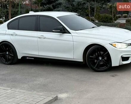Белый БМВ 3 Серия, объемом двигателя 2 л и пробегом 146 тыс. км за 15300 $, фото 10 на Automoto.ua
