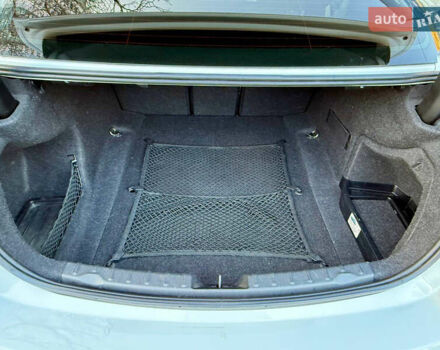 Білий БМВ 3 Серія, об'ємом двигуна 2.98 л та пробігом 146 тис. км за 18500 $, фото 9 на Automoto.ua