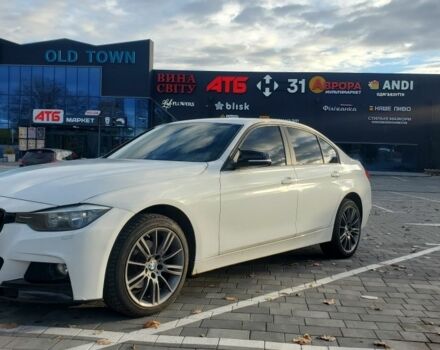 Білий БМВ 3 Серія, об'ємом двигуна 2 л та пробігом 145 тис. км за 12500 $, фото 7 на Automoto.ua