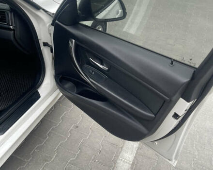 Белый БМВ 3 Серия, объемом двигателя 2 л и пробегом 107 тыс. км за 13500 $, фото 12 на Automoto.ua