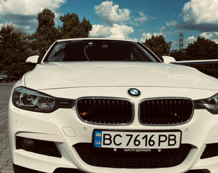 Белый БМВ 3 Серия, объемом двигателя 2 л и пробегом 180 тыс. км за 12000 $, фото 2 на Automoto.ua