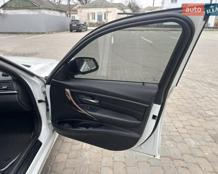 Белый БМВ 3 Серия, объемом двигателя 2 л и пробегом 108 тыс. км за 15200 $, фото 25 на Automoto.ua