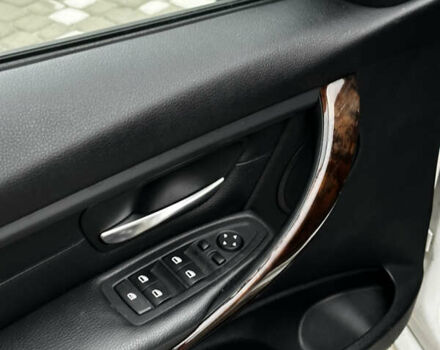 Білий БМВ 3 Серія, об'ємом двигуна 2 л та пробігом 174 тис. км за 9500 $, фото 6 на Automoto.ua