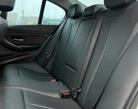 Белый БМВ 3 Серия, объемом двигателя 2 л и пробегом 297 тыс. км за 10650 $, фото 19 на Automoto.ua