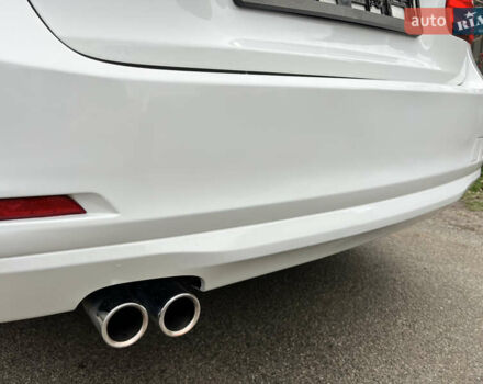 Білий БМВ 3 Серія, об'ємом двигуна 2 л та пробігом 237 тис. км за 11700 $, фото 14 на Automoto.ua
