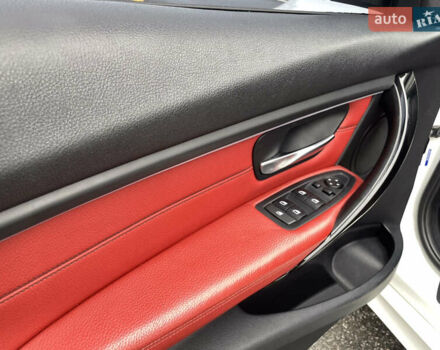 Белый БМВ 3 Серия, объемом двигателя 3 л и пробегом 153 тыс. км за 16000 $, фото 15 на Automoto.ua